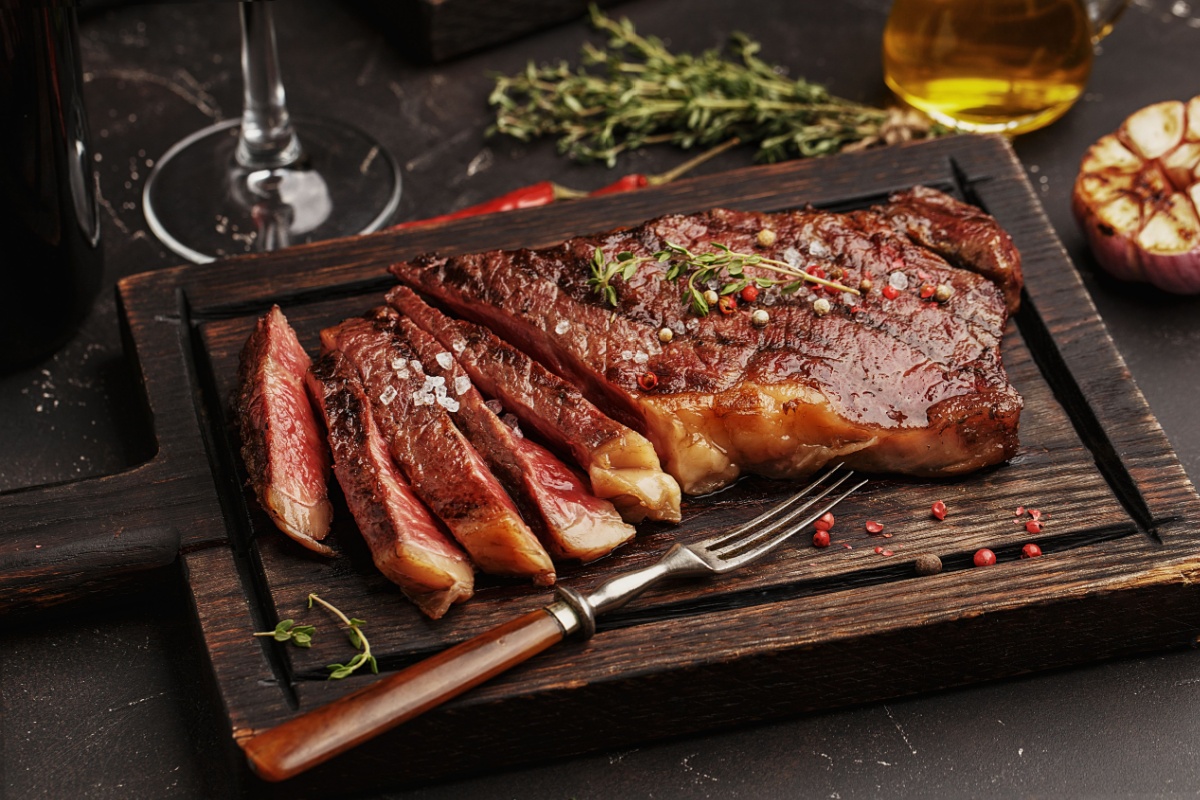 Medium rare sliced steak. Photography by zygonema via Shutterstock