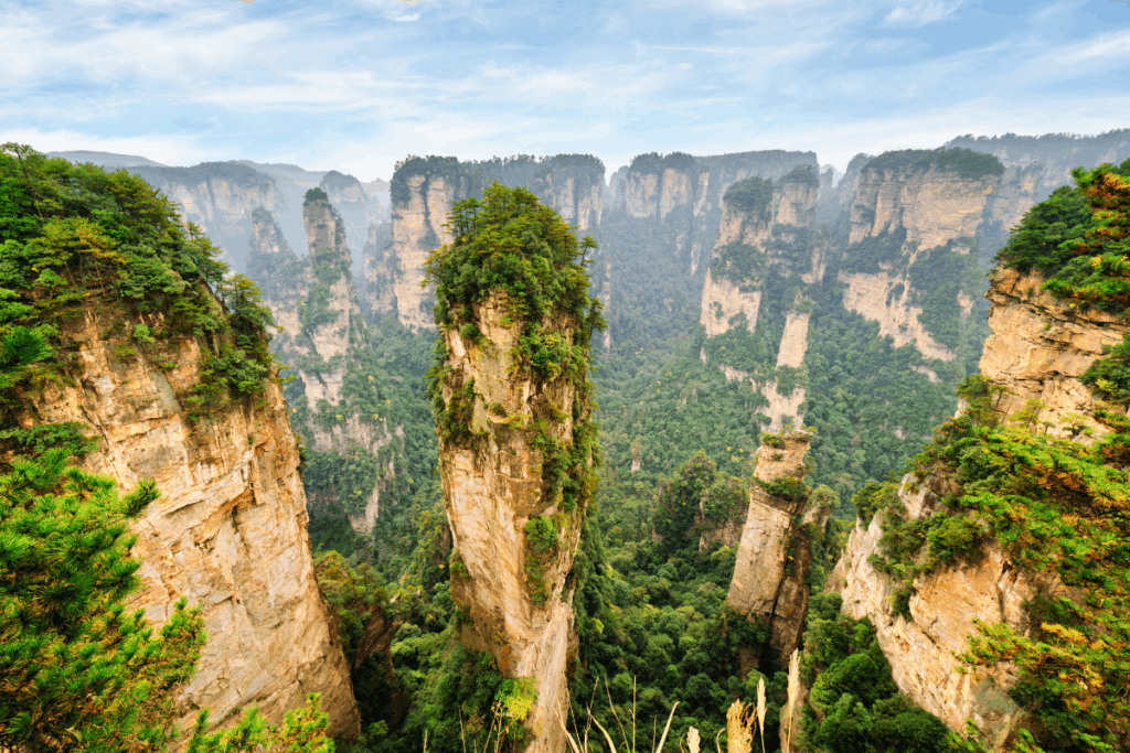 Avatar Hallelujah Mountain. Photography by Efired via Shutterstock