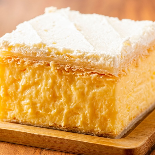 <strong>Sharp's Bakery</strong>
