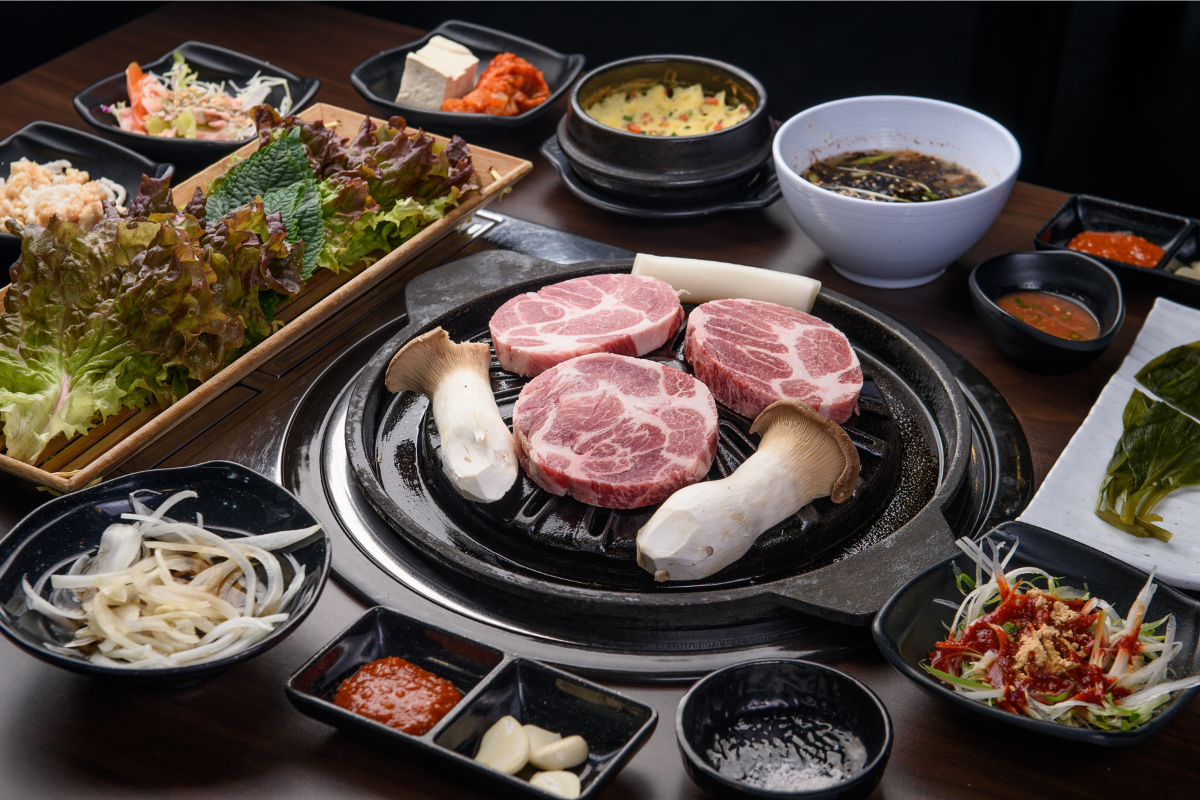 Korean BBQ restaurant. Photography by photohwan via Shutterstock